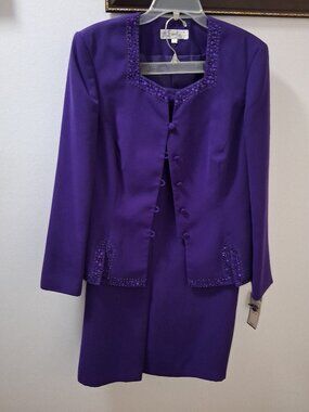Women's purple suiting